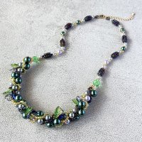ペレンクロッシェで編むフラワーネックレス〜フォレストグリーン〜